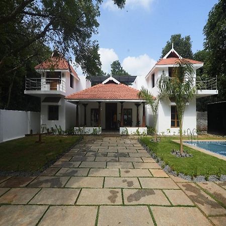Courtyard Castle Heritage Resort Puducherry Eksteriør billede