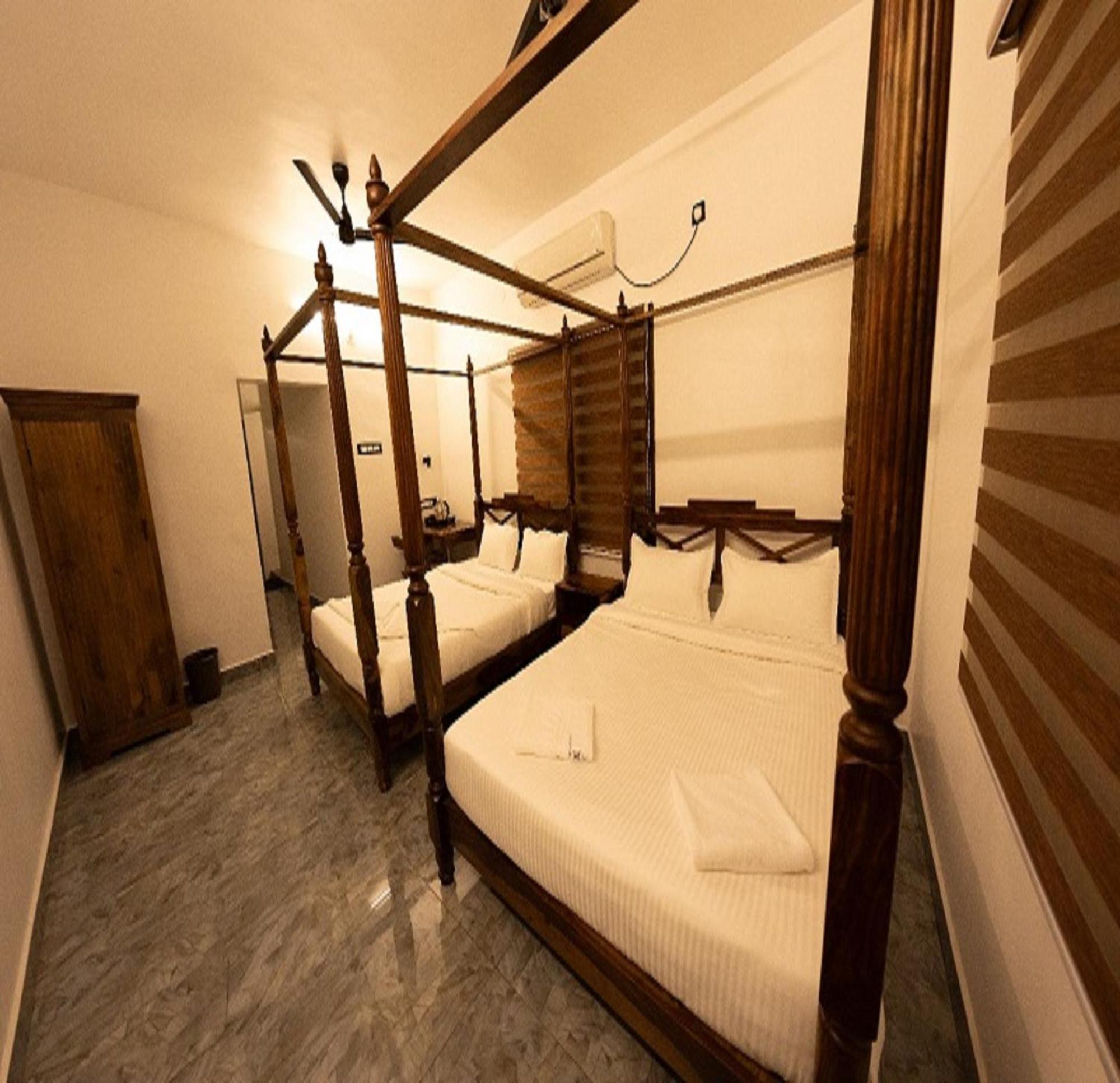 Courtyard Castle Heritage Resort Puducherry Eksteriør billede